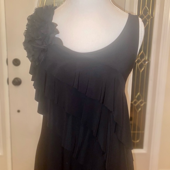 Little black dress - Picture 2 of 4